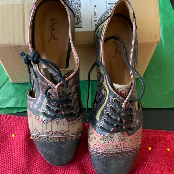 Qupid Shoes Ricksko Hand Painted Flats Poshmark